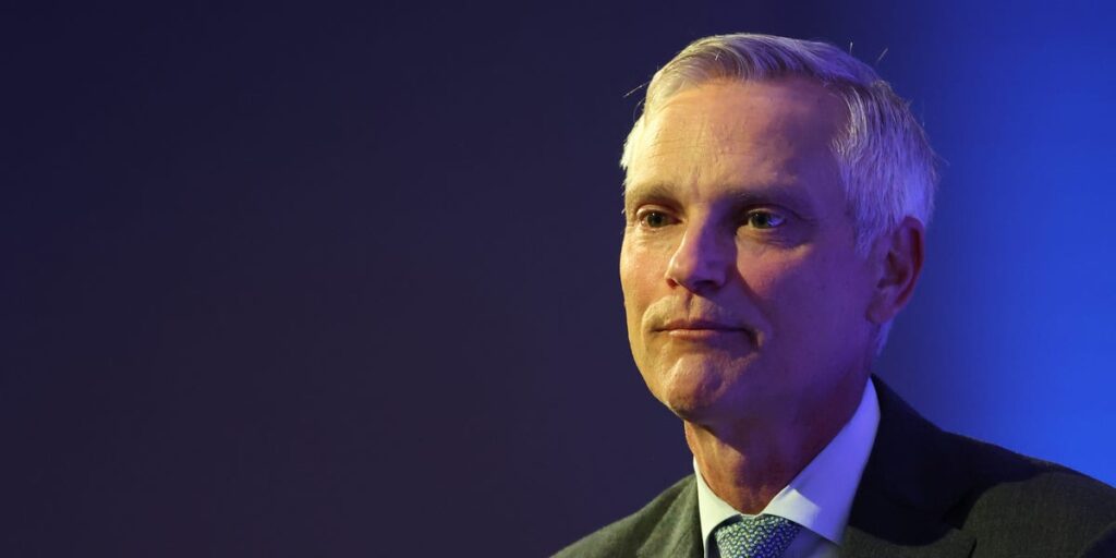 The head of American Airlines says the carrier has been battling Boeing for years